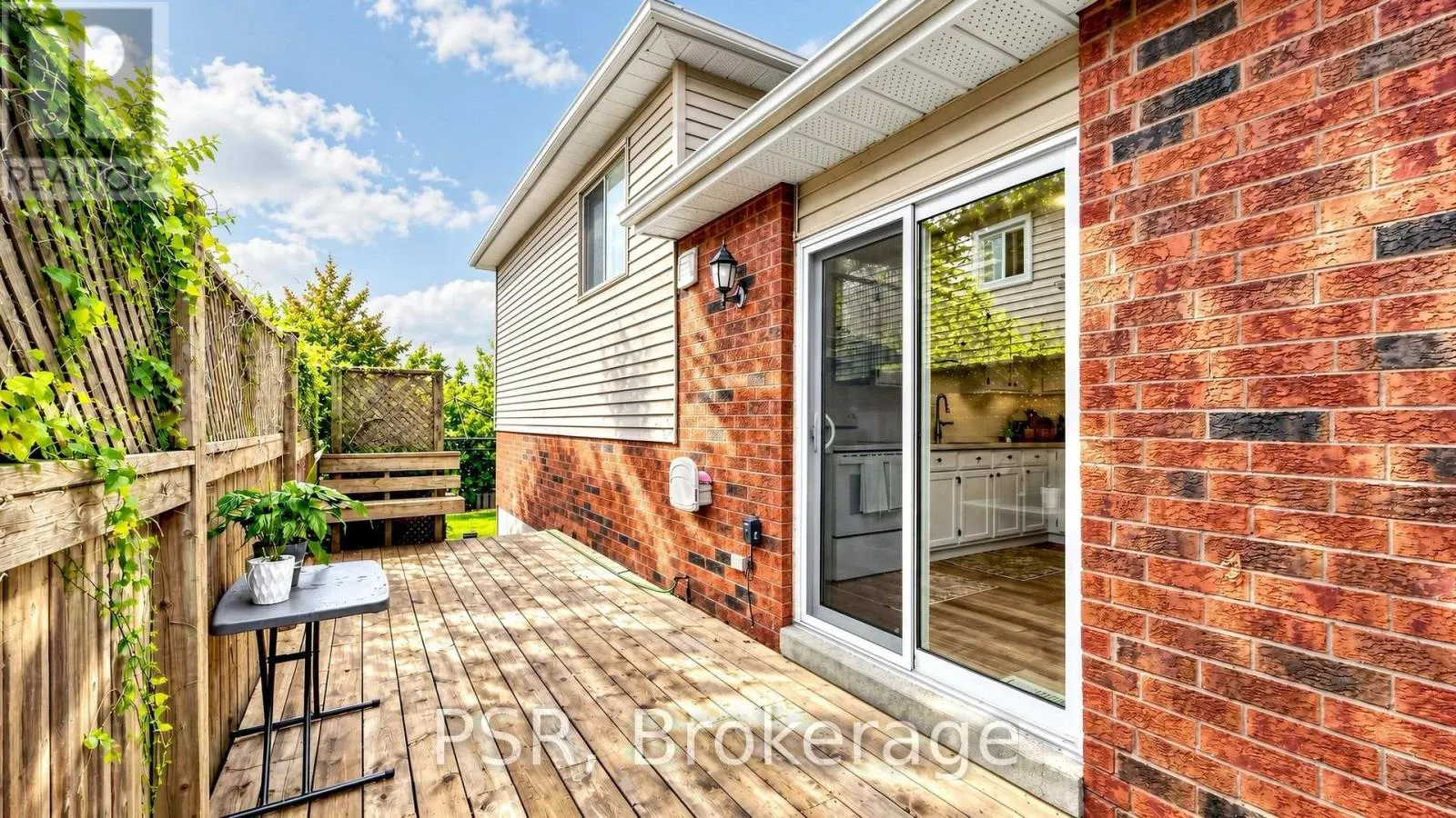 1528 WILDLARK DRIVE