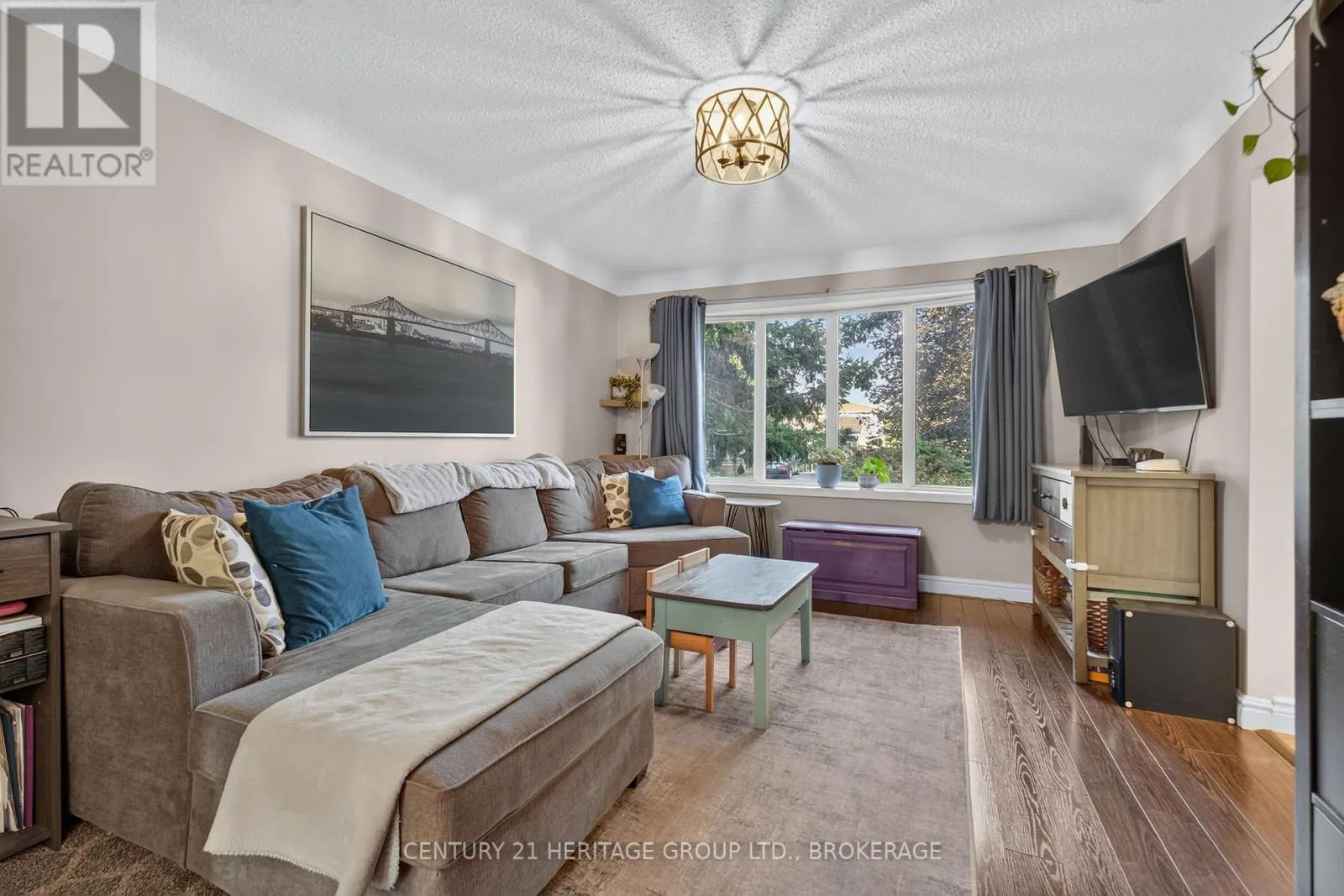 911 AUDEN PARK DRIVE