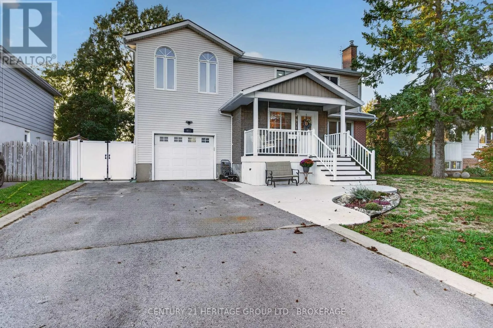 911 AUDEN PARK DRIVE
