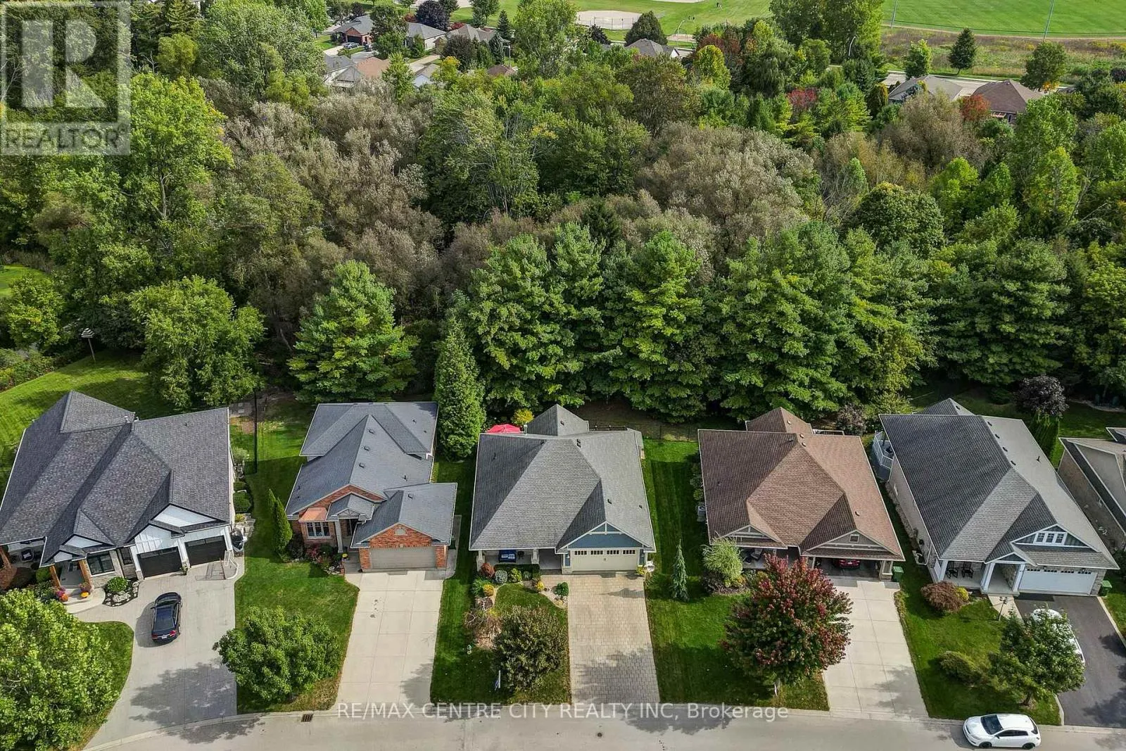 39 HICKORY LANE