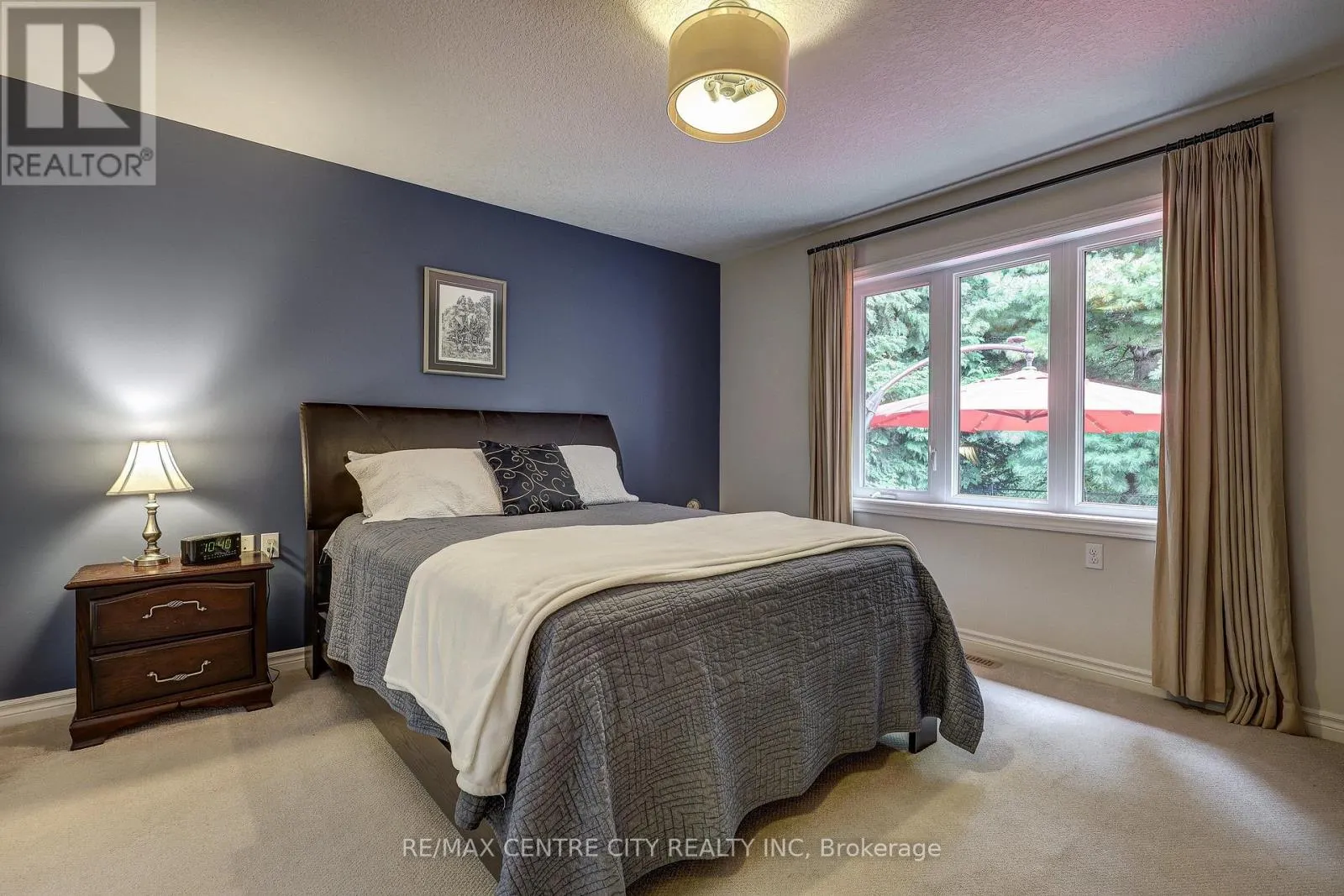39 HICKORY LANE