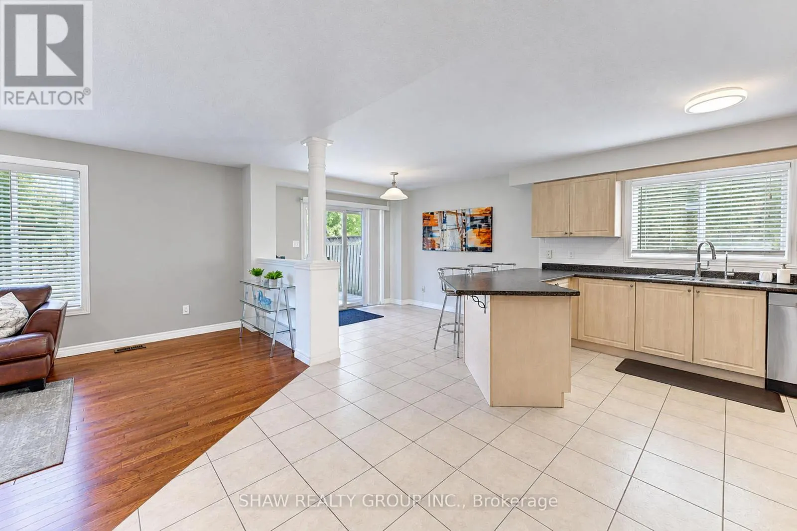 88 DECARO CRESCENT