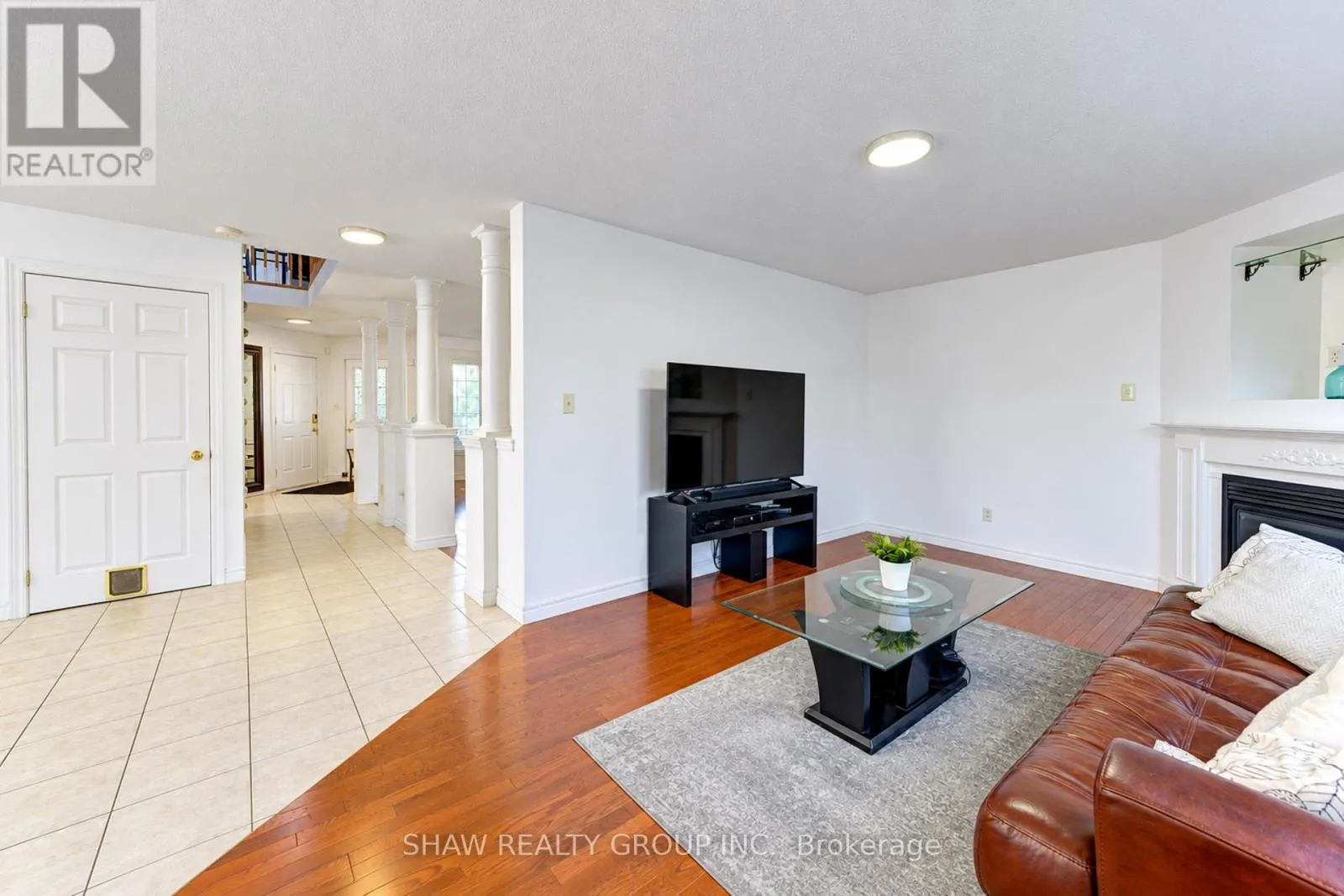 88 DECARO CRESCENT