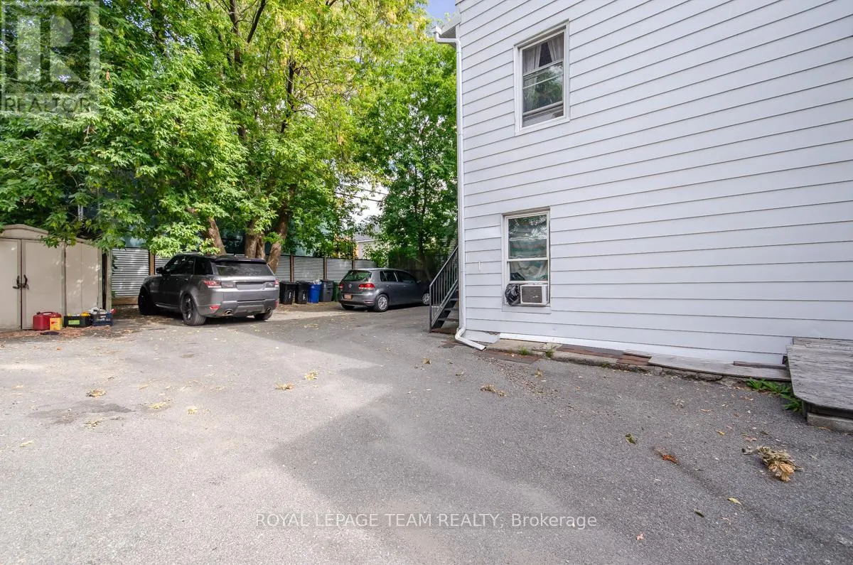 395 MCLEOD STREET