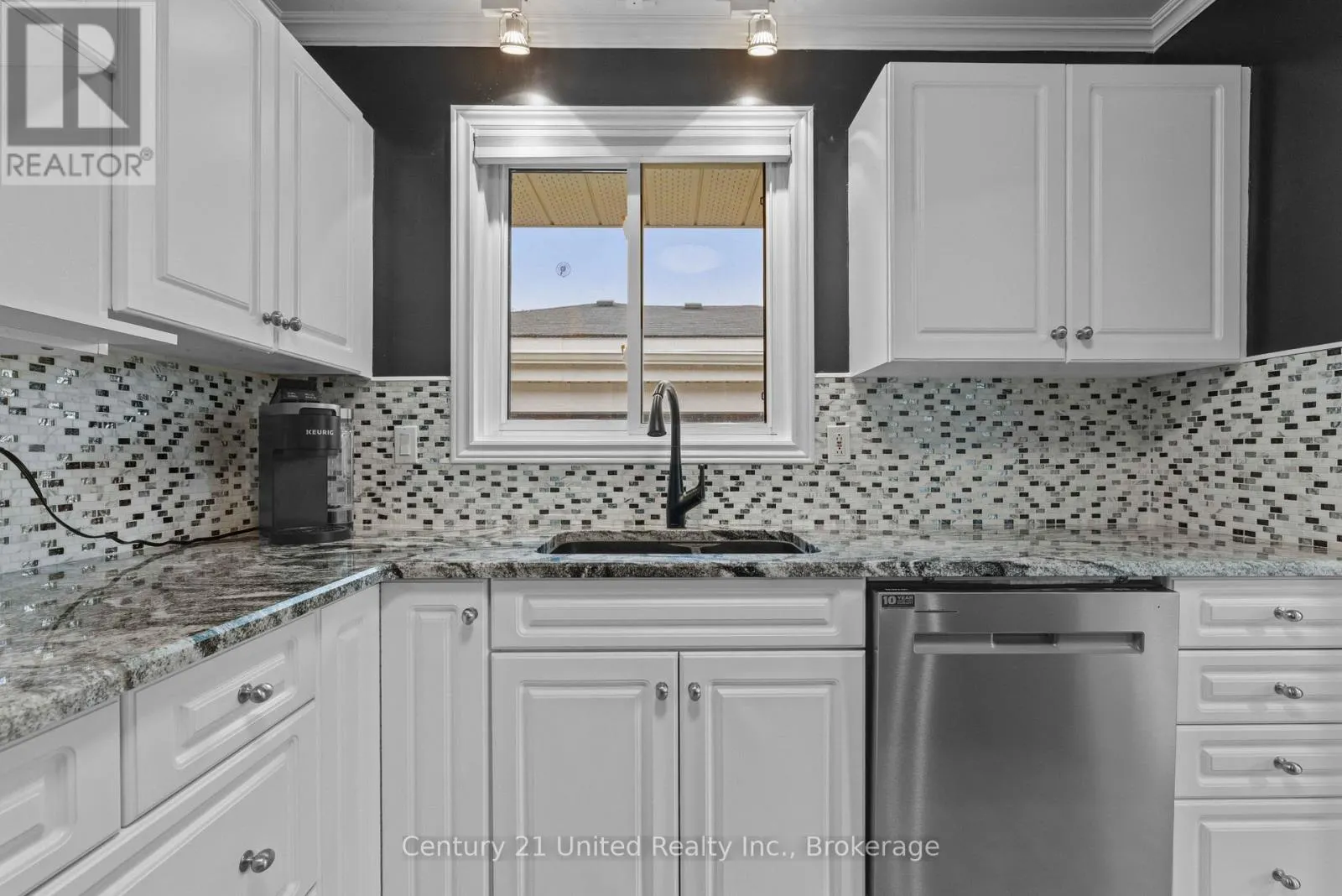 1203 ROYAL DRIVE