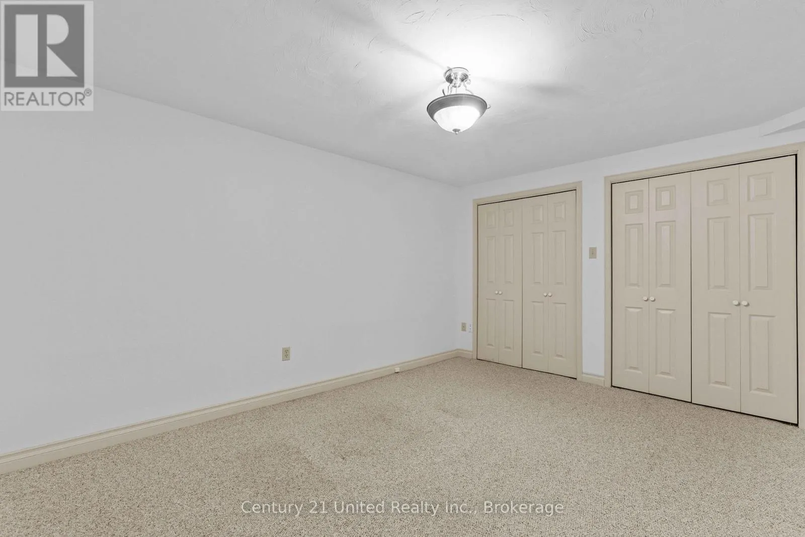 1203 ROYAL DRIVE