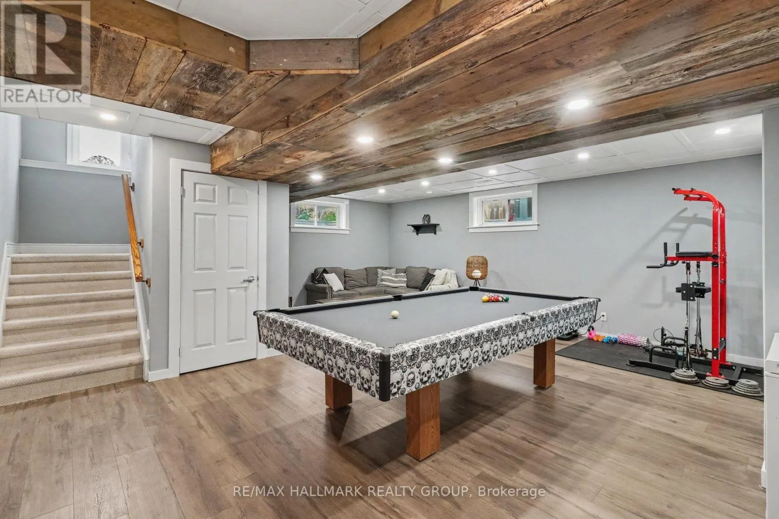25 TABITHA CRES CRESCENT