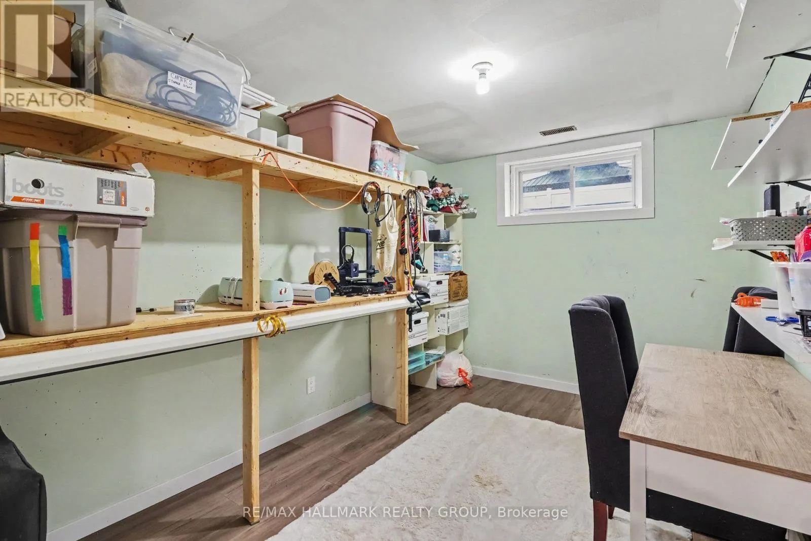 25 TABITHA CRES CRESCENT