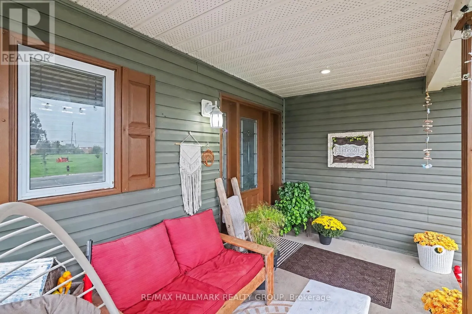 25 TABITHA CRES CRESCENT