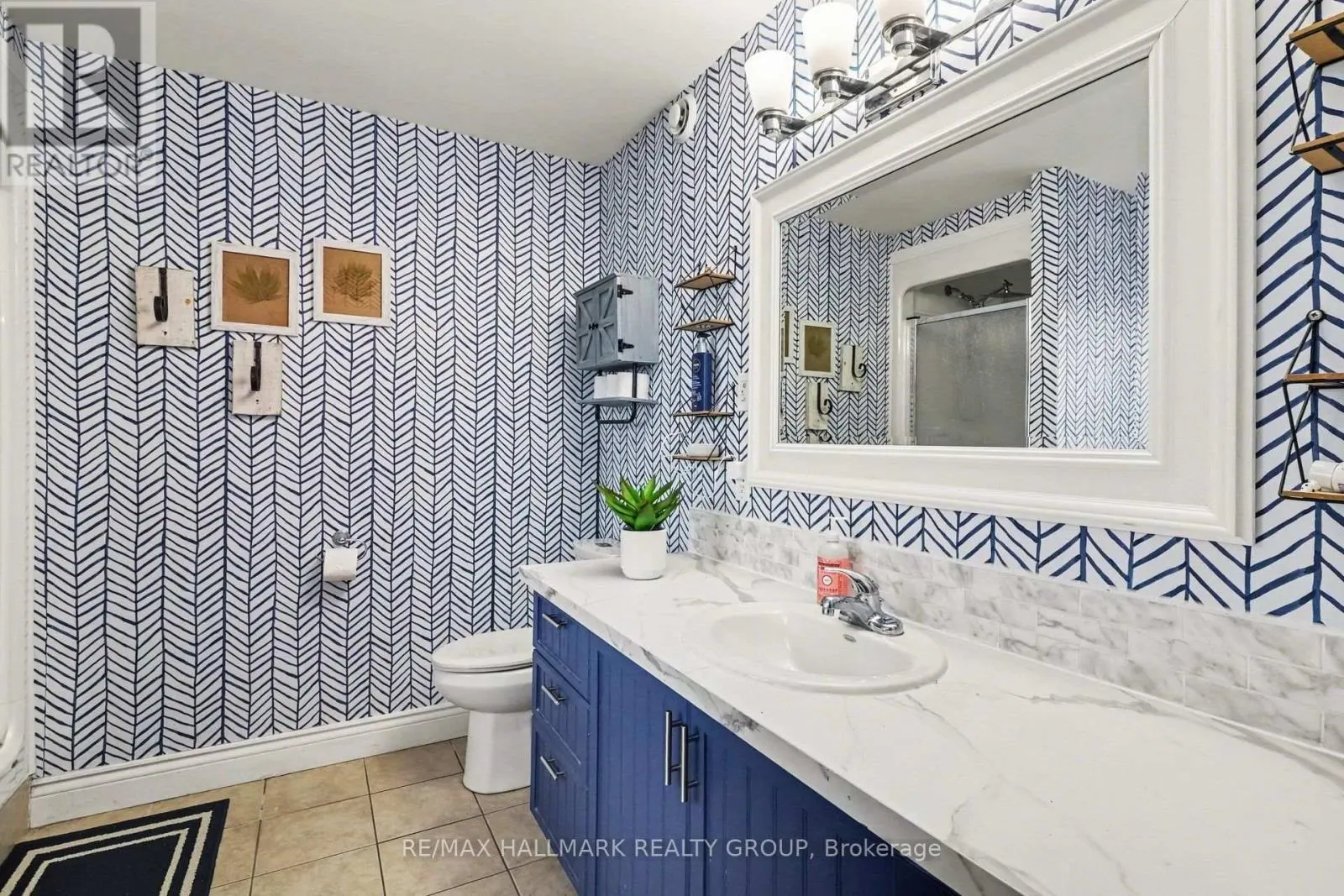 25 TABITHA CRES CRESCENT