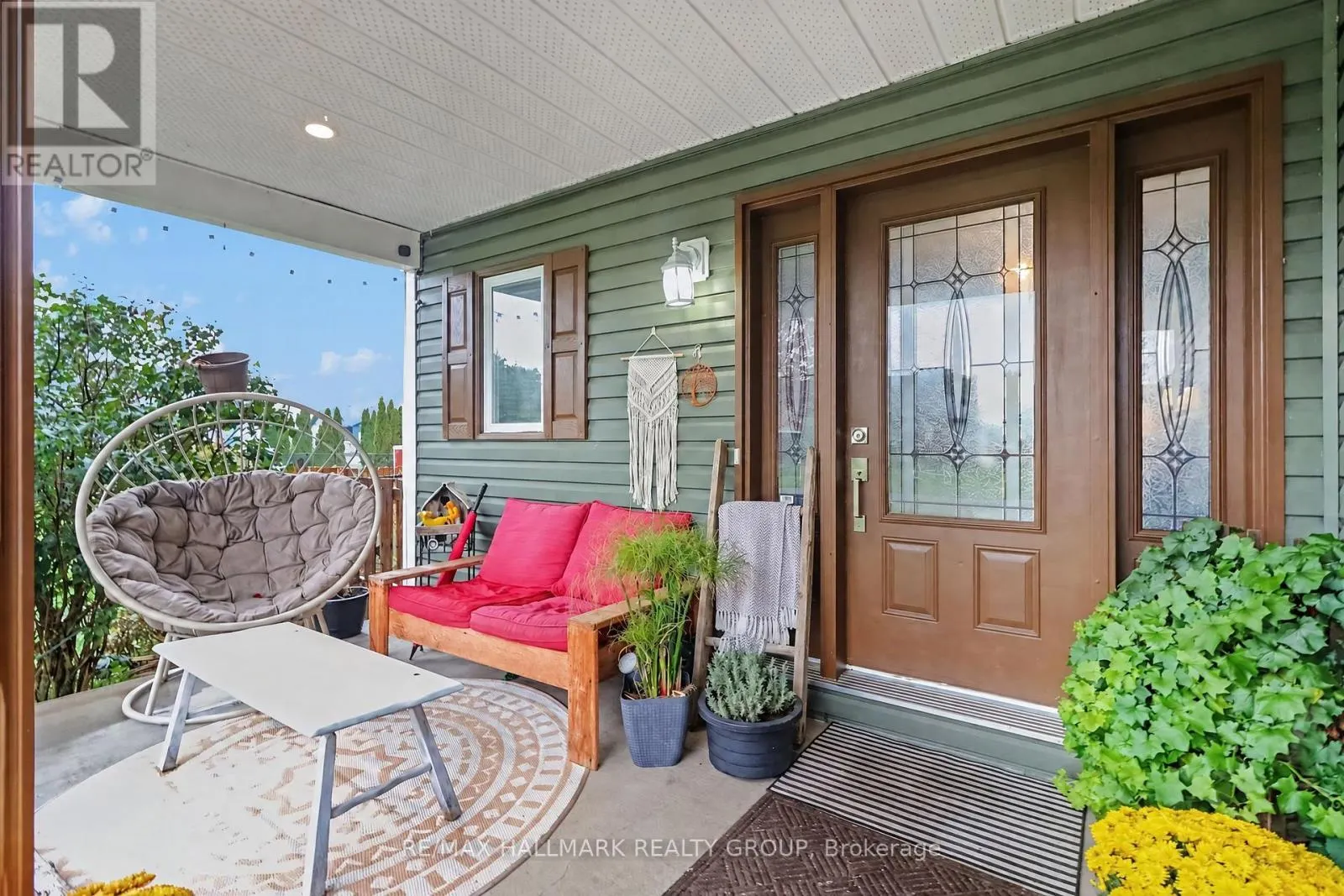 25 TABITHA CRES CRESCENT