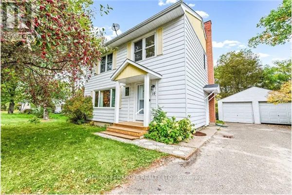 10 LAURIER AVENUE
