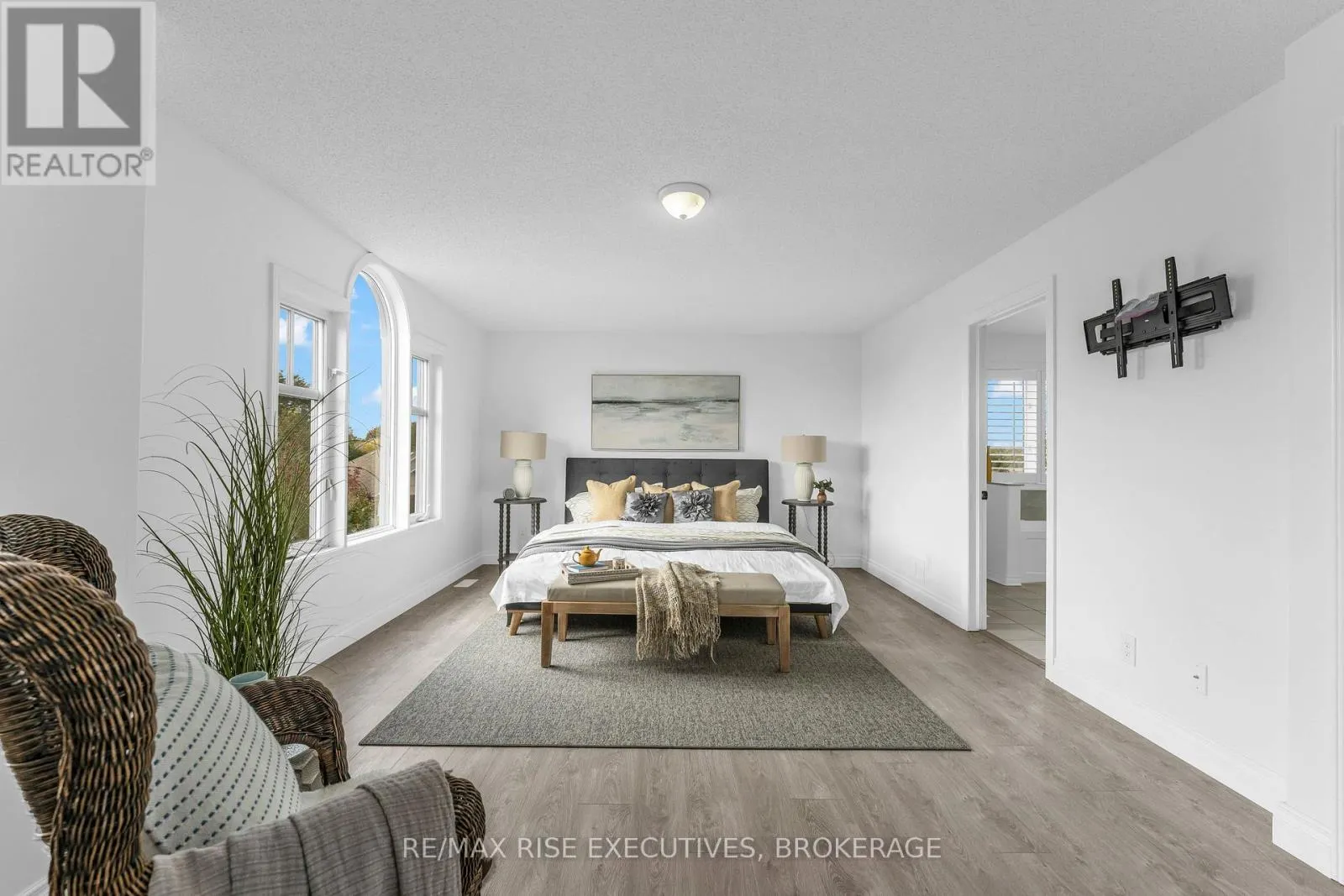 1704 REGINALD BART DRIVE