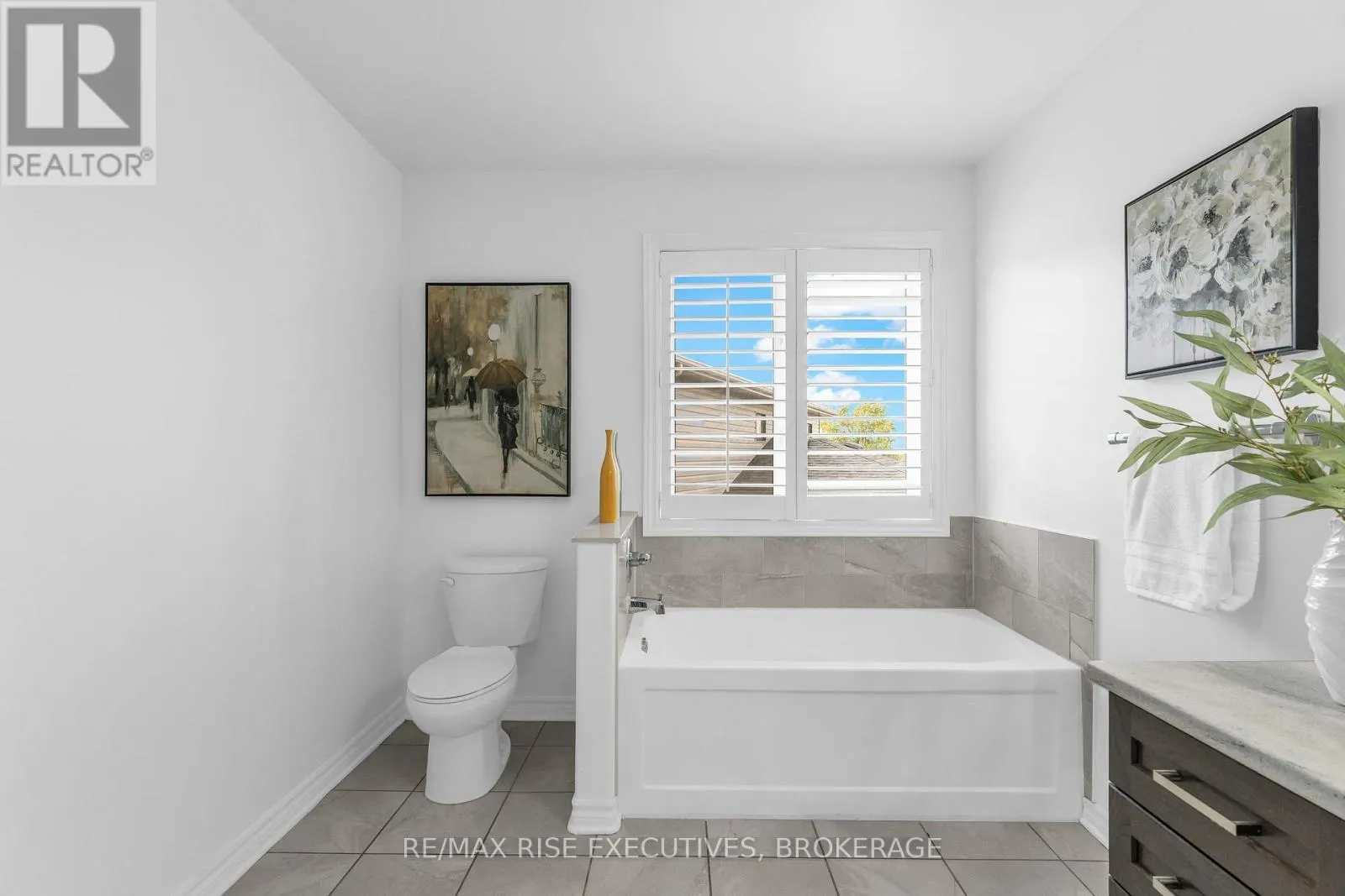 1704 REGINALD BART DRIVE