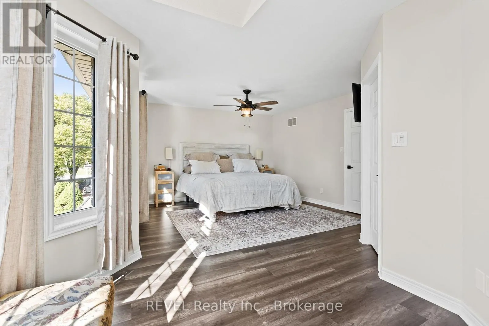 98 DEBORA DRIVE