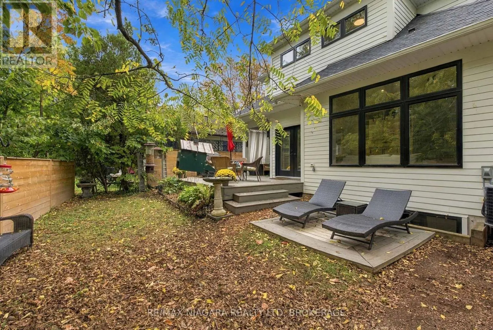 11 WILBERFORCE AVENUE