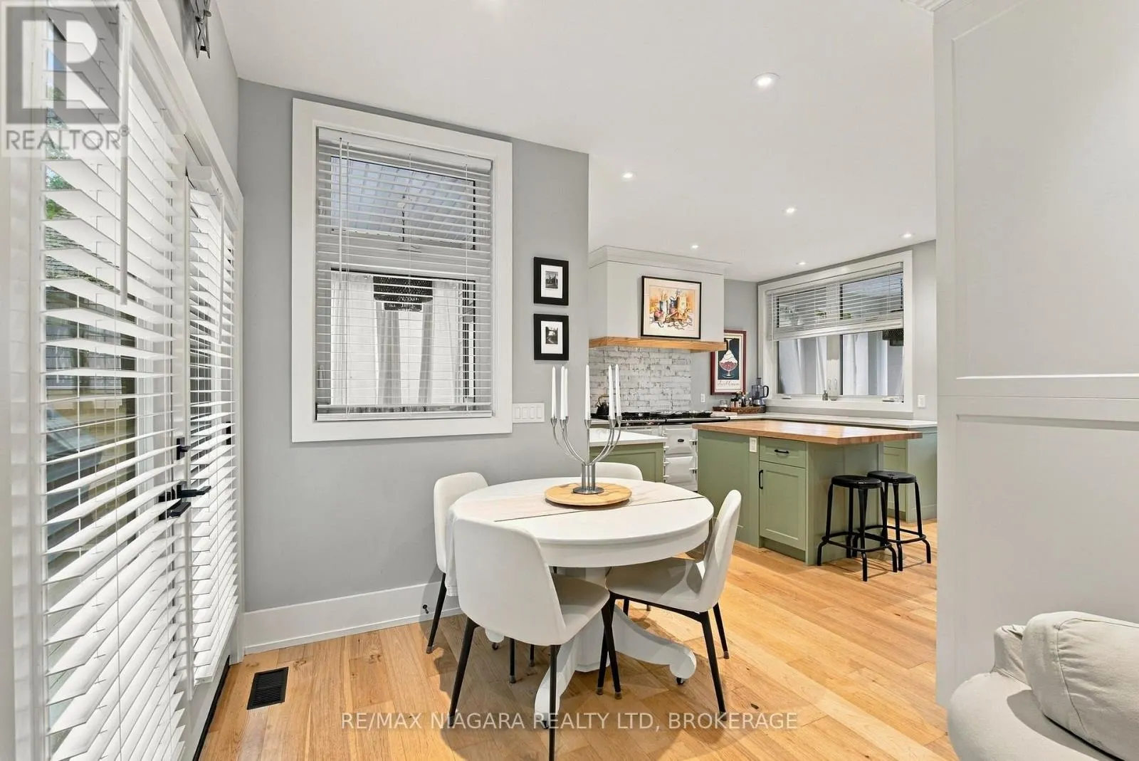11 WILBERFORCE AVENUE