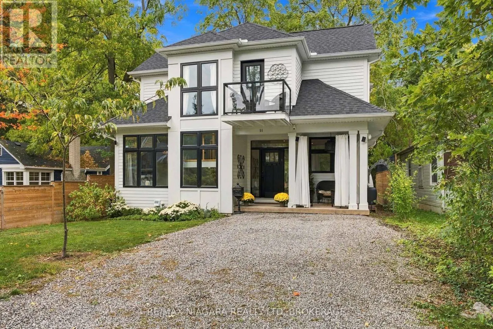 11 WILBERFORCE AVENUE