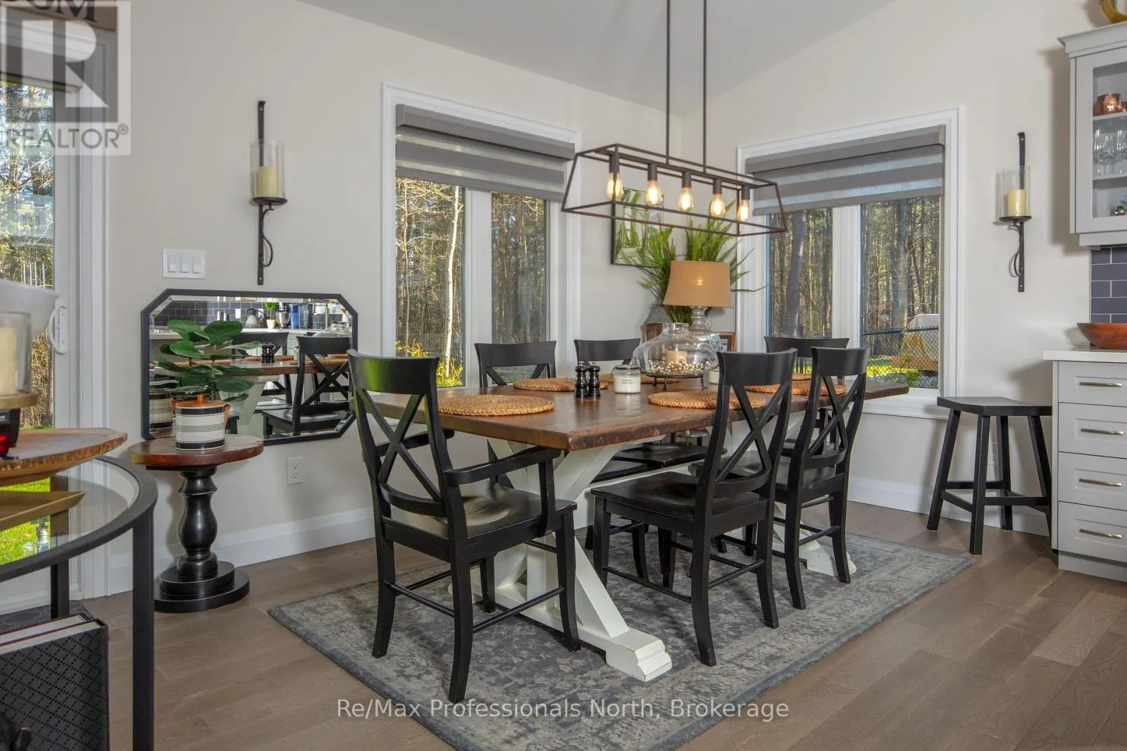 260 STEPHENSON 2 ROAD W