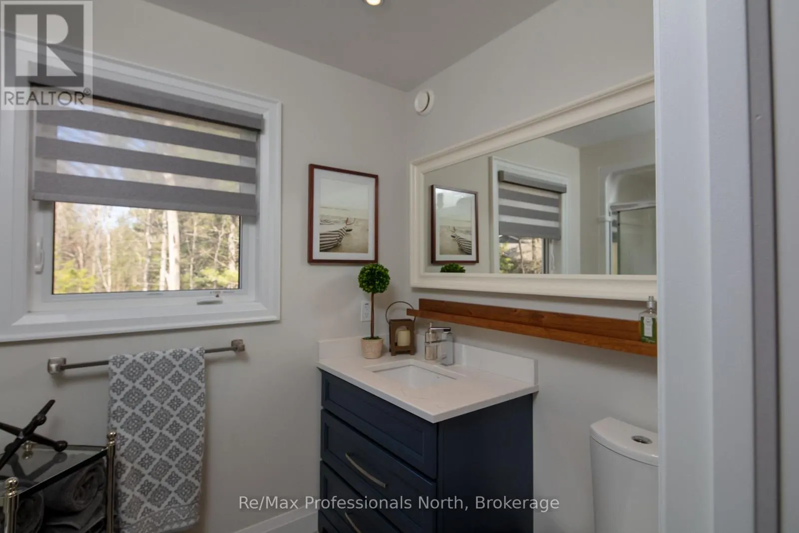 260 STEPHENSON 2 ROAD W