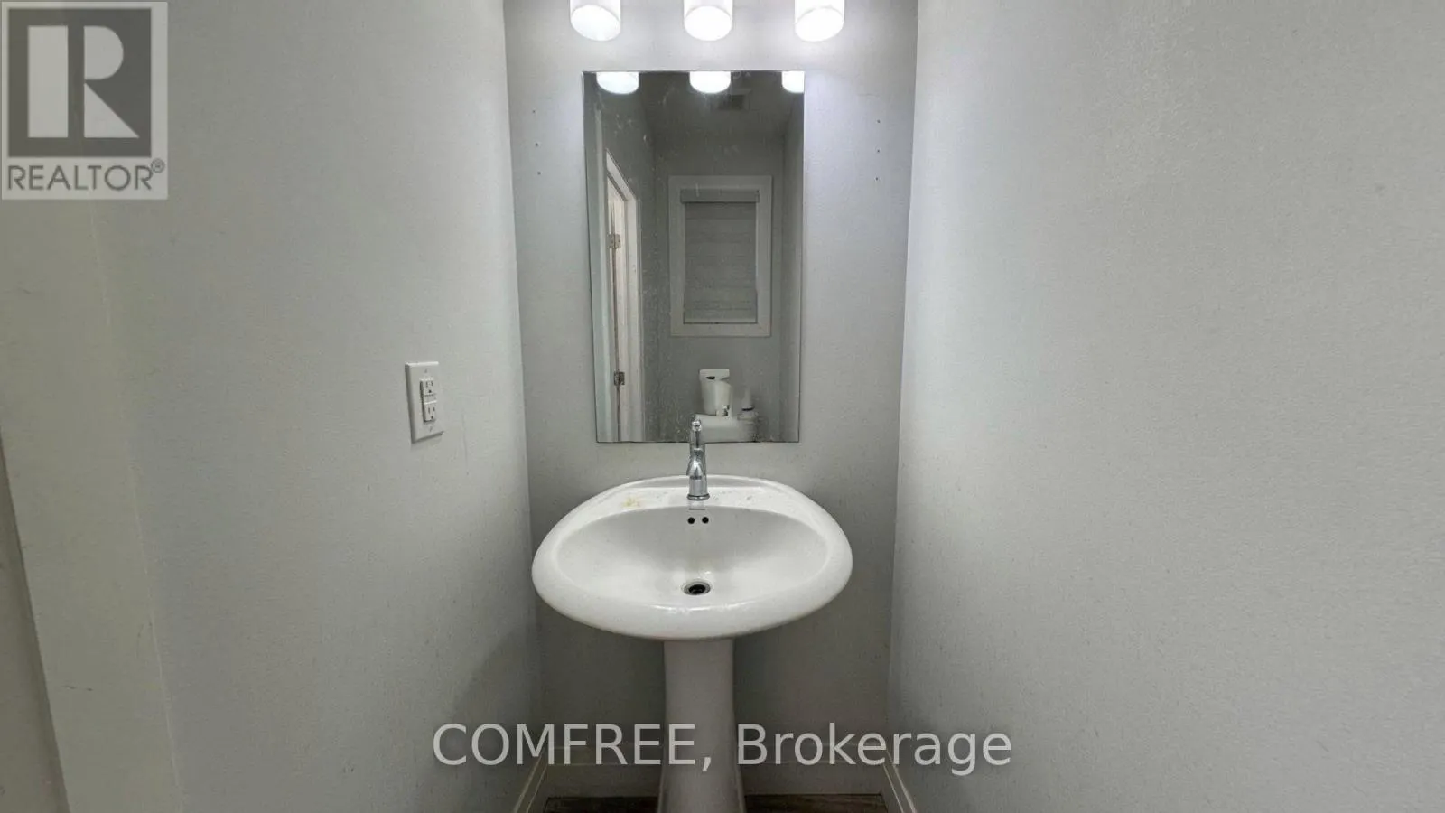 4277 JOHN ROSS COURT