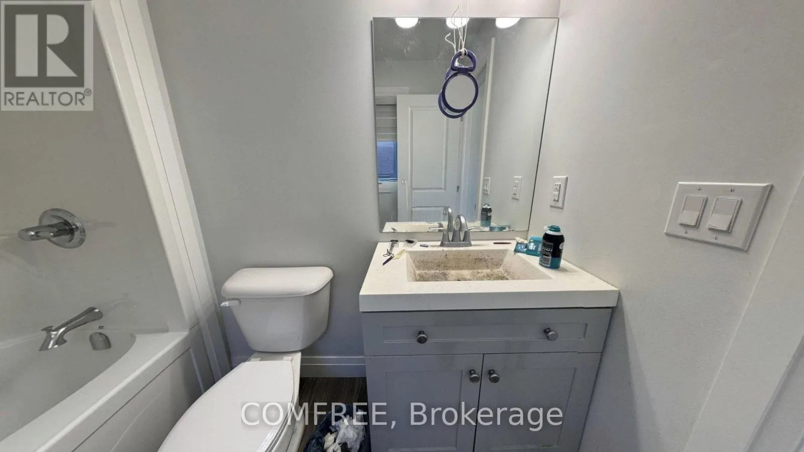 4277 JOHN ROSS COURT
