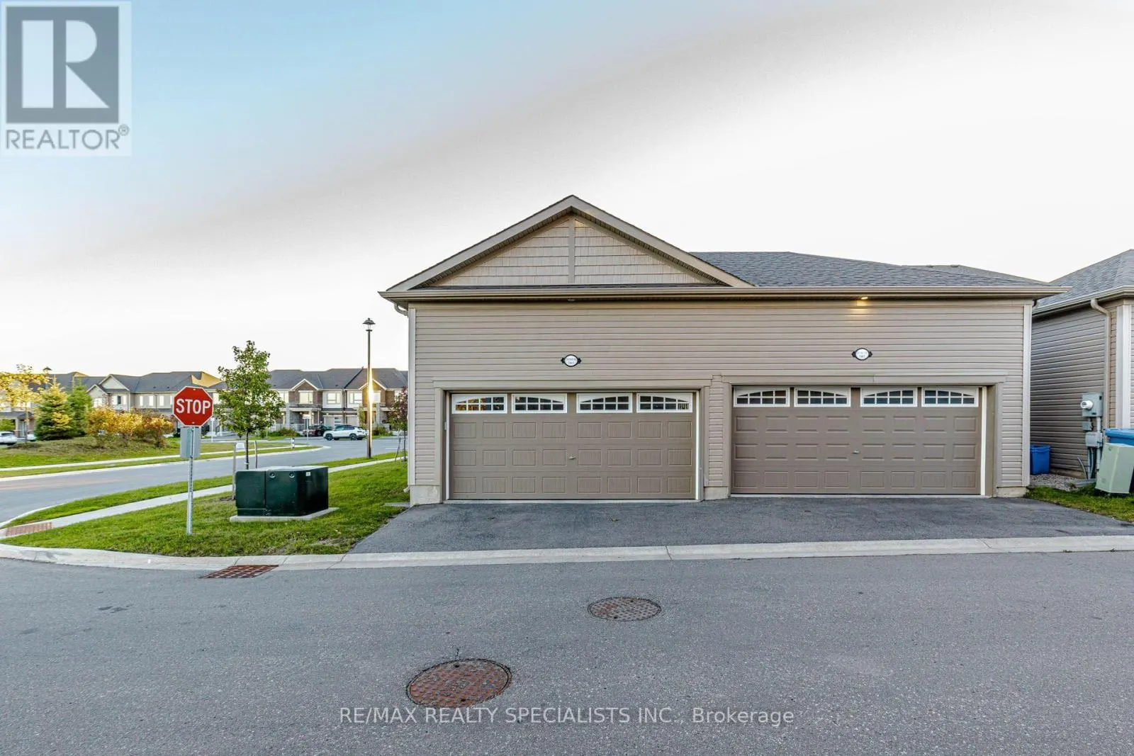 4 - 230 FARLEY ROAD