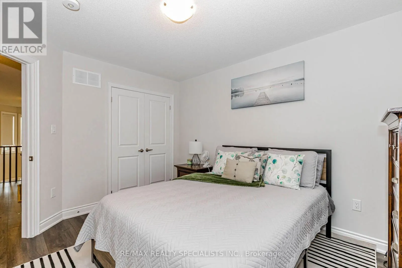 4 - 230 FARLEY ROAD