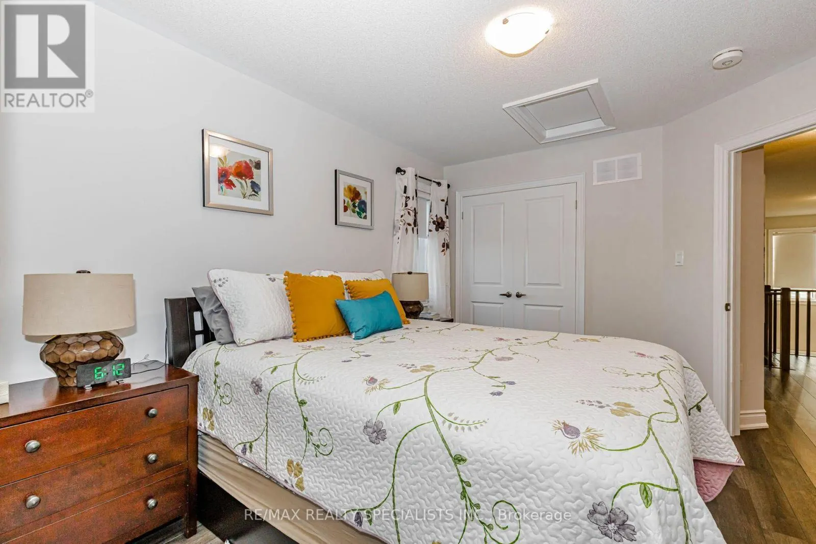 4 - 230 FARLEY ROAD