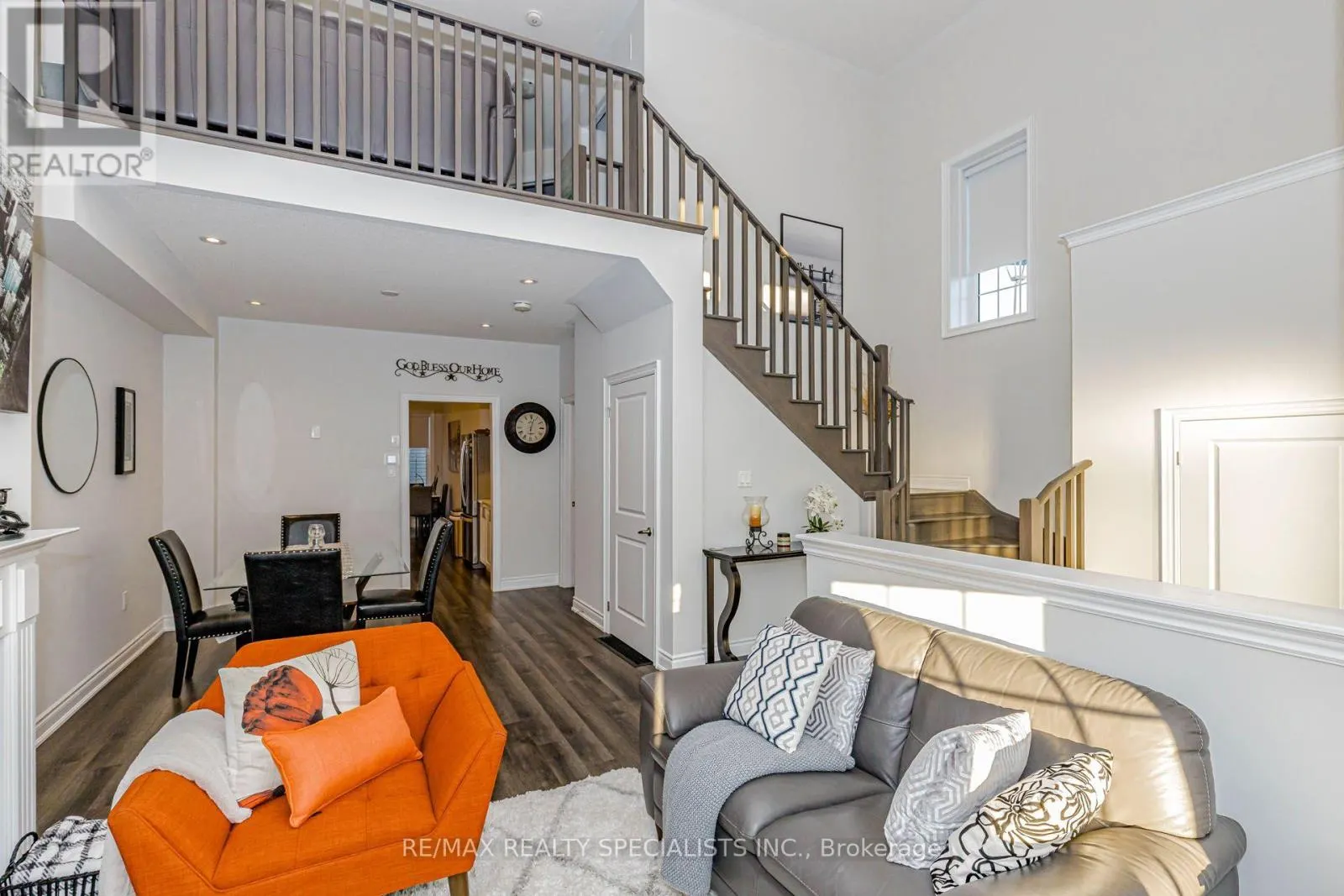 4 - 230 FARLEY ROAD