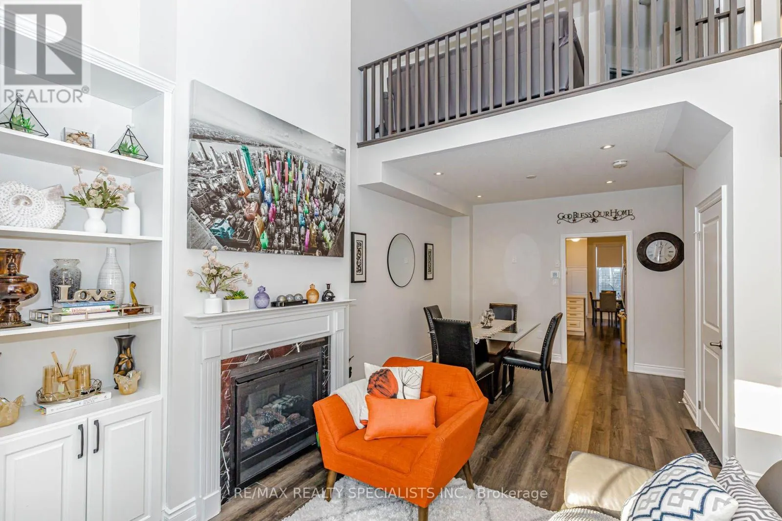 4 - 230 FARLEY ROAD