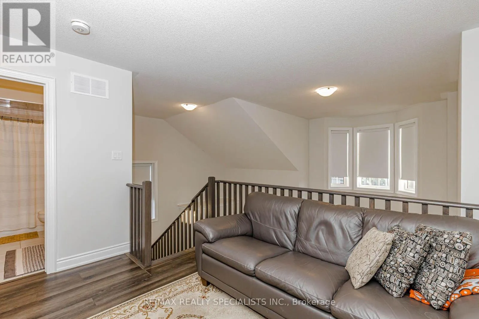 4 - 230 FARLEY ROAD