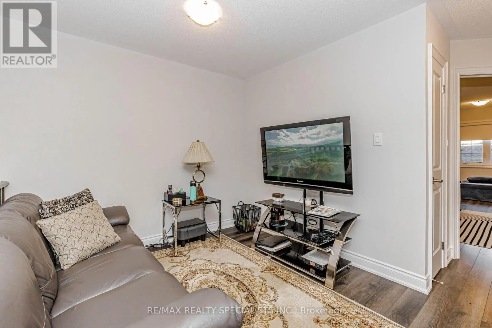 4 - 230 FARLEY ROAD
