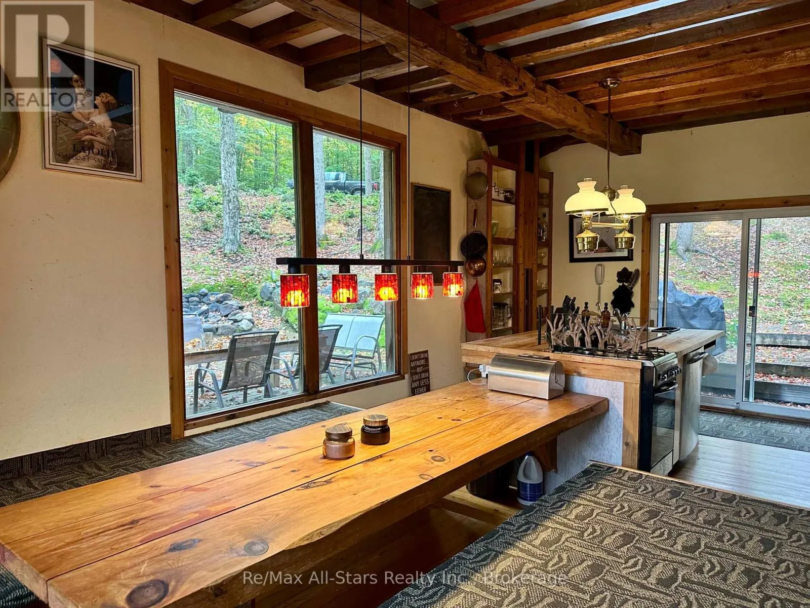 1005 MCARTHUR POINT ROAD