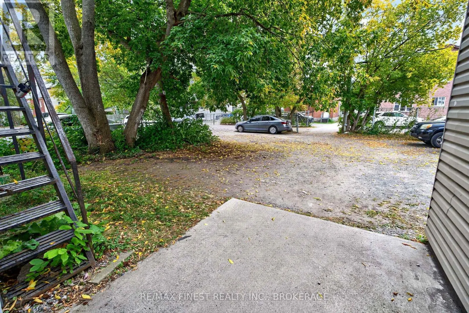 364 BROCK STREET