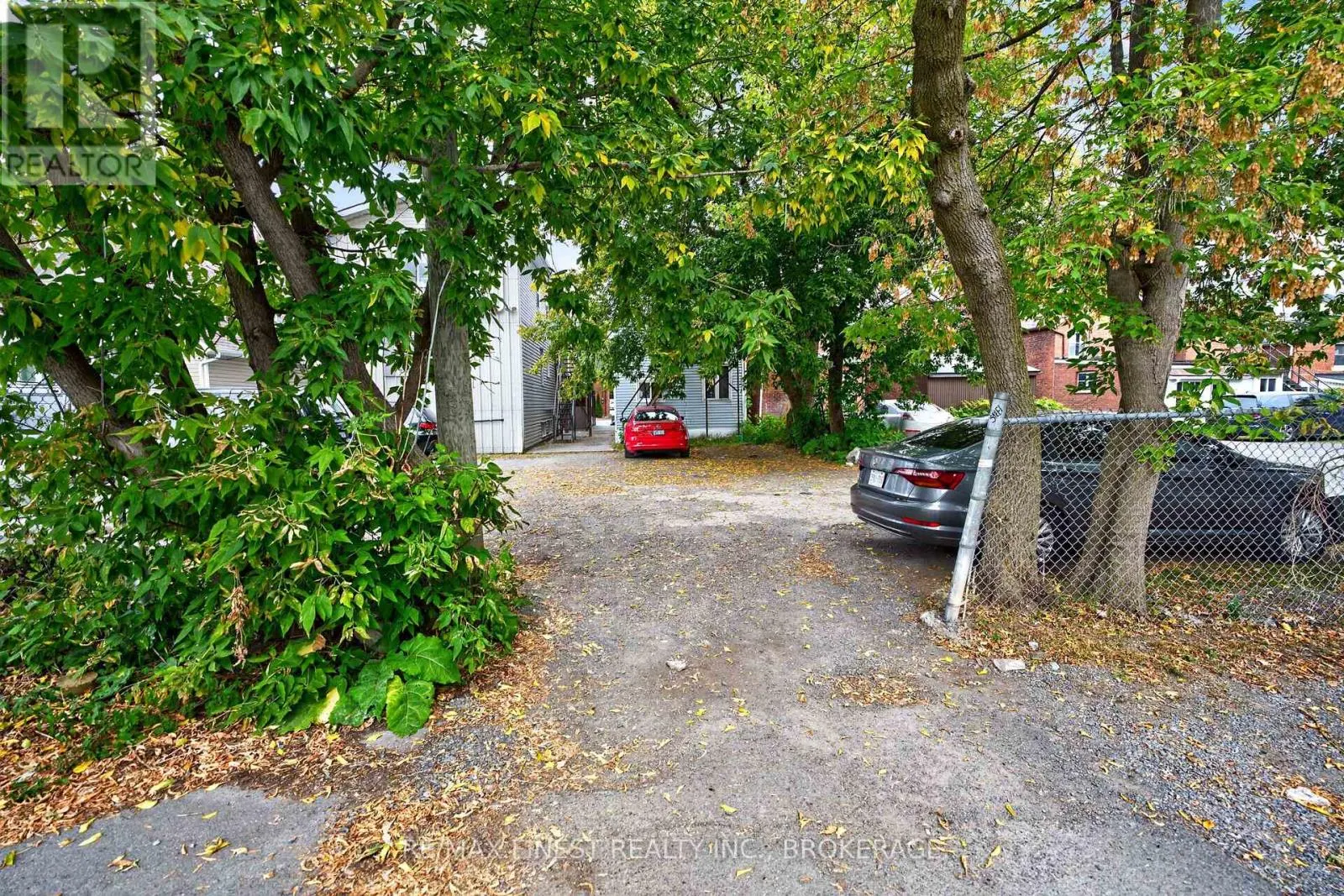 364 BROCK STREET