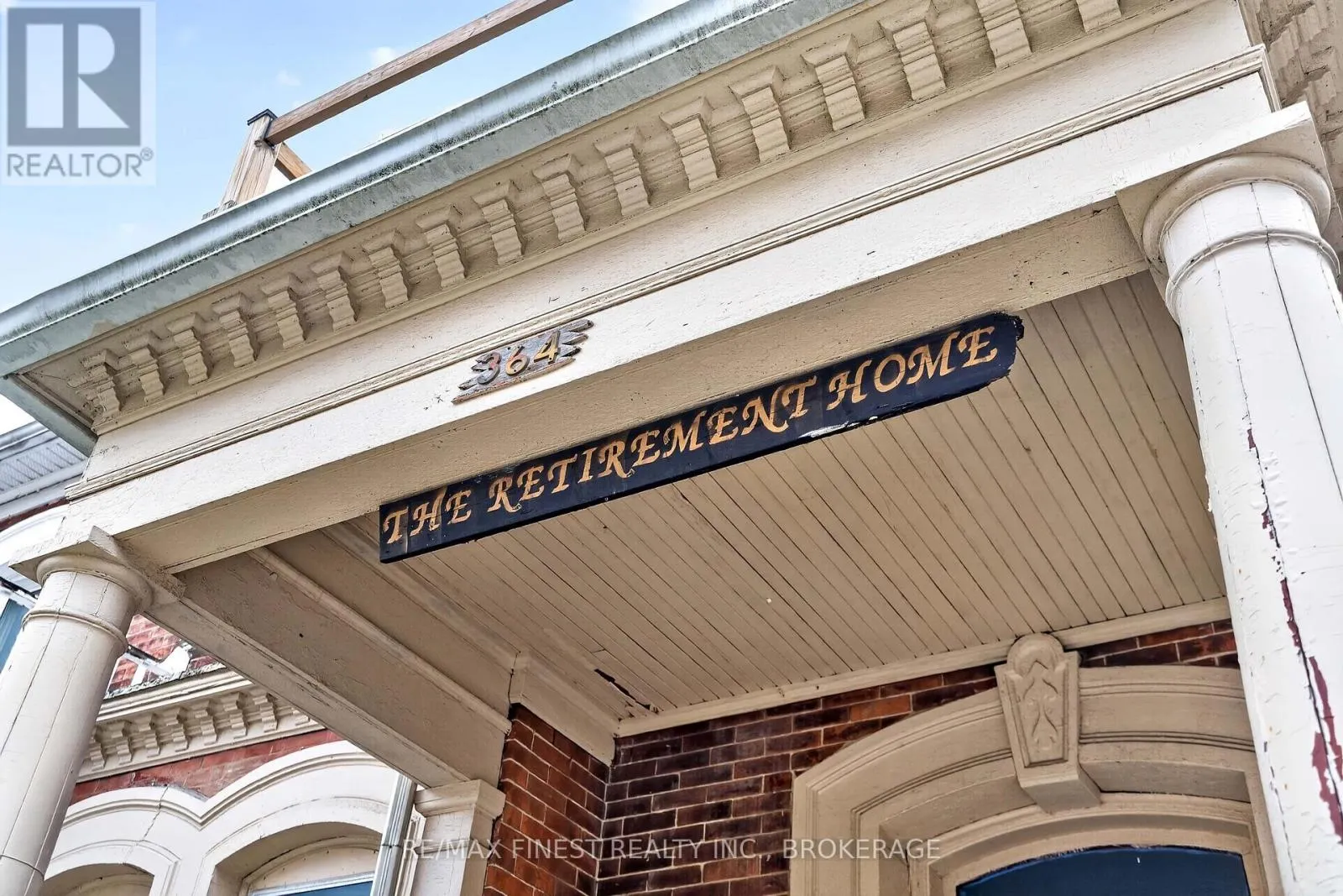 364 BROCK STREET