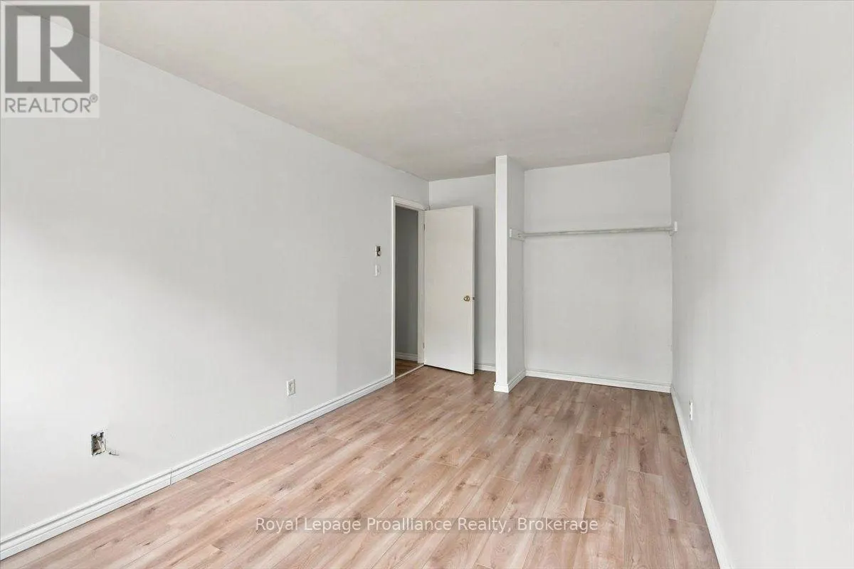 3 - 11 TRACEY PARK DRIVE #3