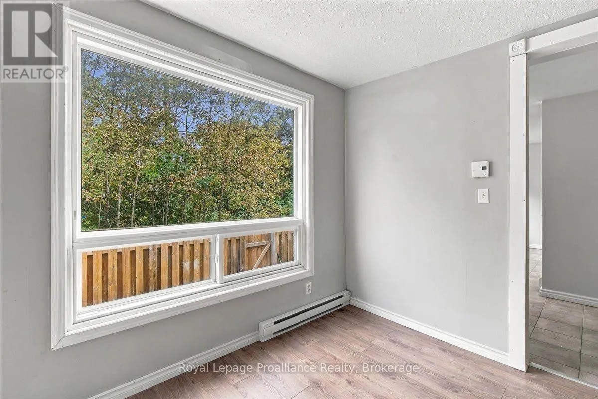 3 - 11 TRACEY PARK DRIVE #3