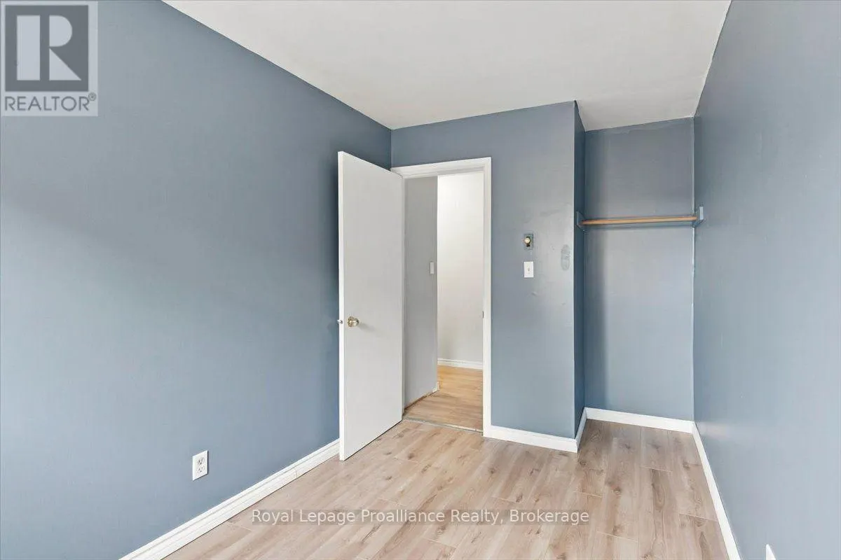 3 - 11 TRACEY PARK DRIVE #3