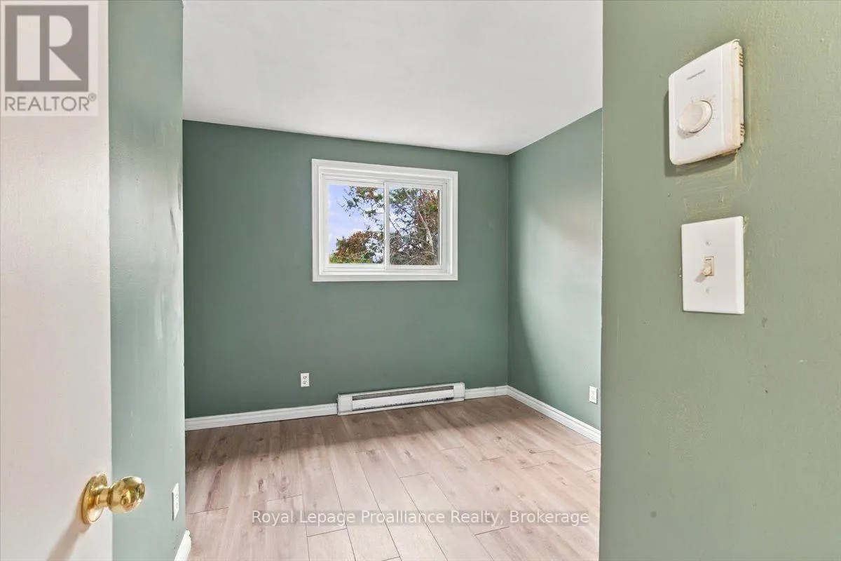3 - 11 TRACEY PARK DRIVE #3