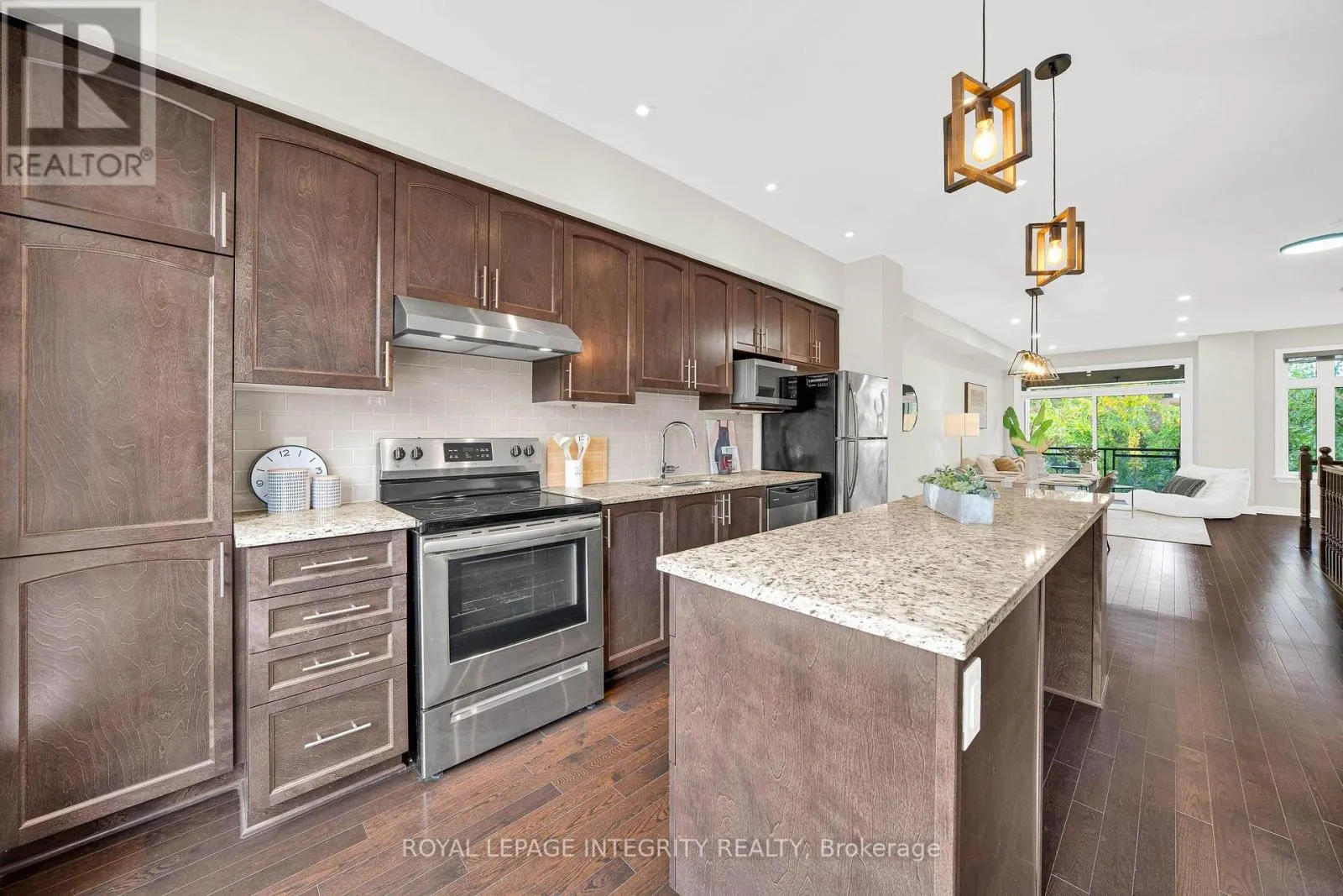 106 WILD SENNA WAY