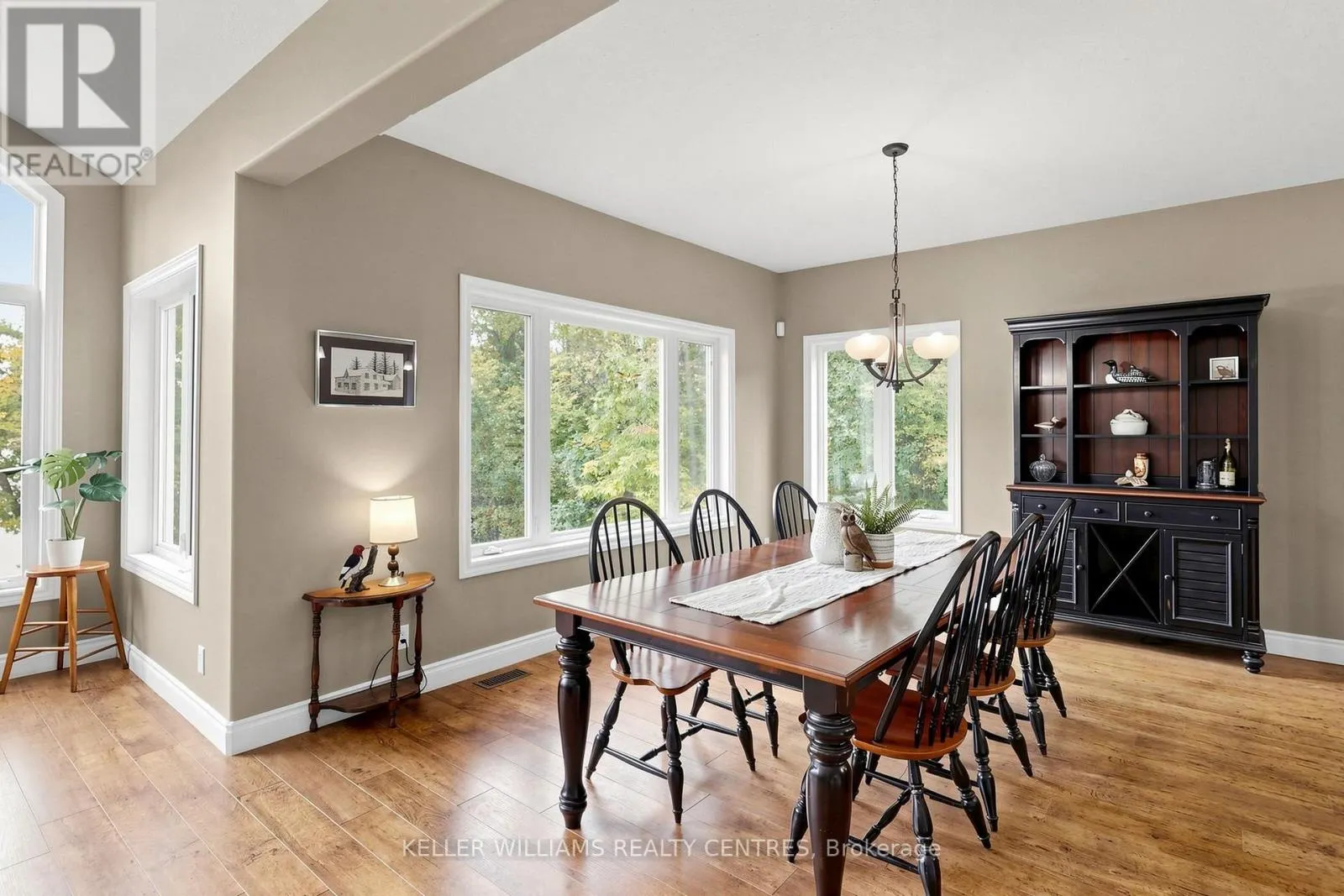 UNIT 4 - 1623 HOUSEYS RAPIDS ROAD