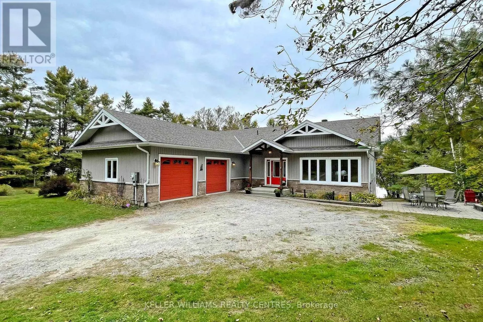 UNIT 4 - 1623 HOUSEYS RAPIDS ROAD