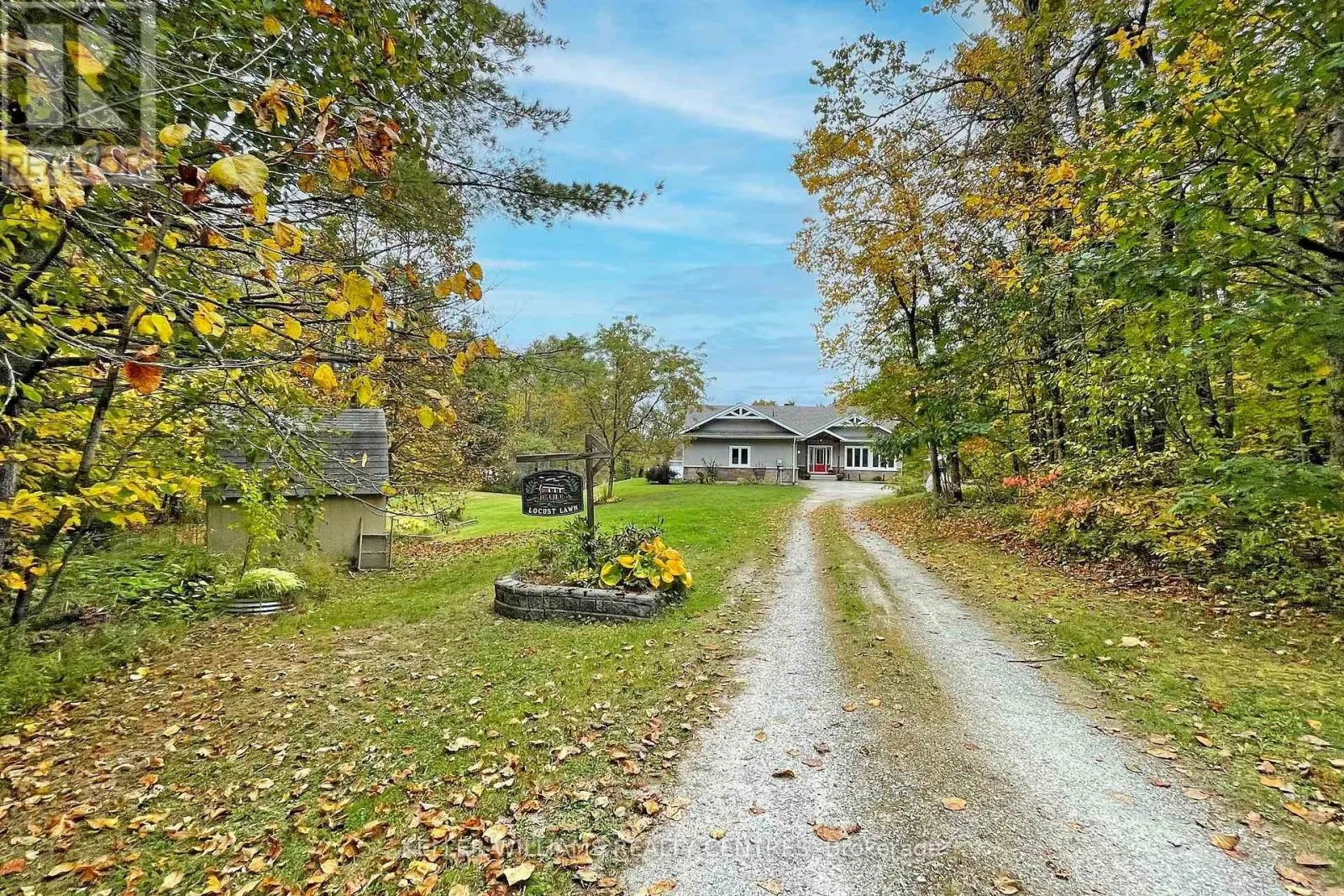UNIT 4 - 1623 HOUSEYS RAPIDS ROAD