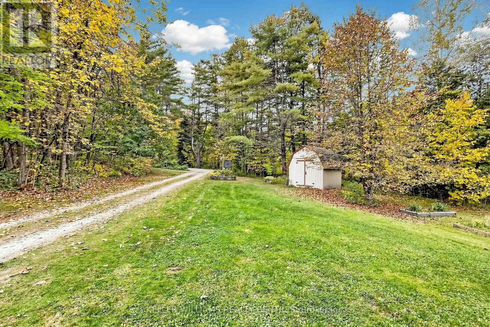 UNIT 4 - 1623 HOUSEYS RAPIDS ROAD