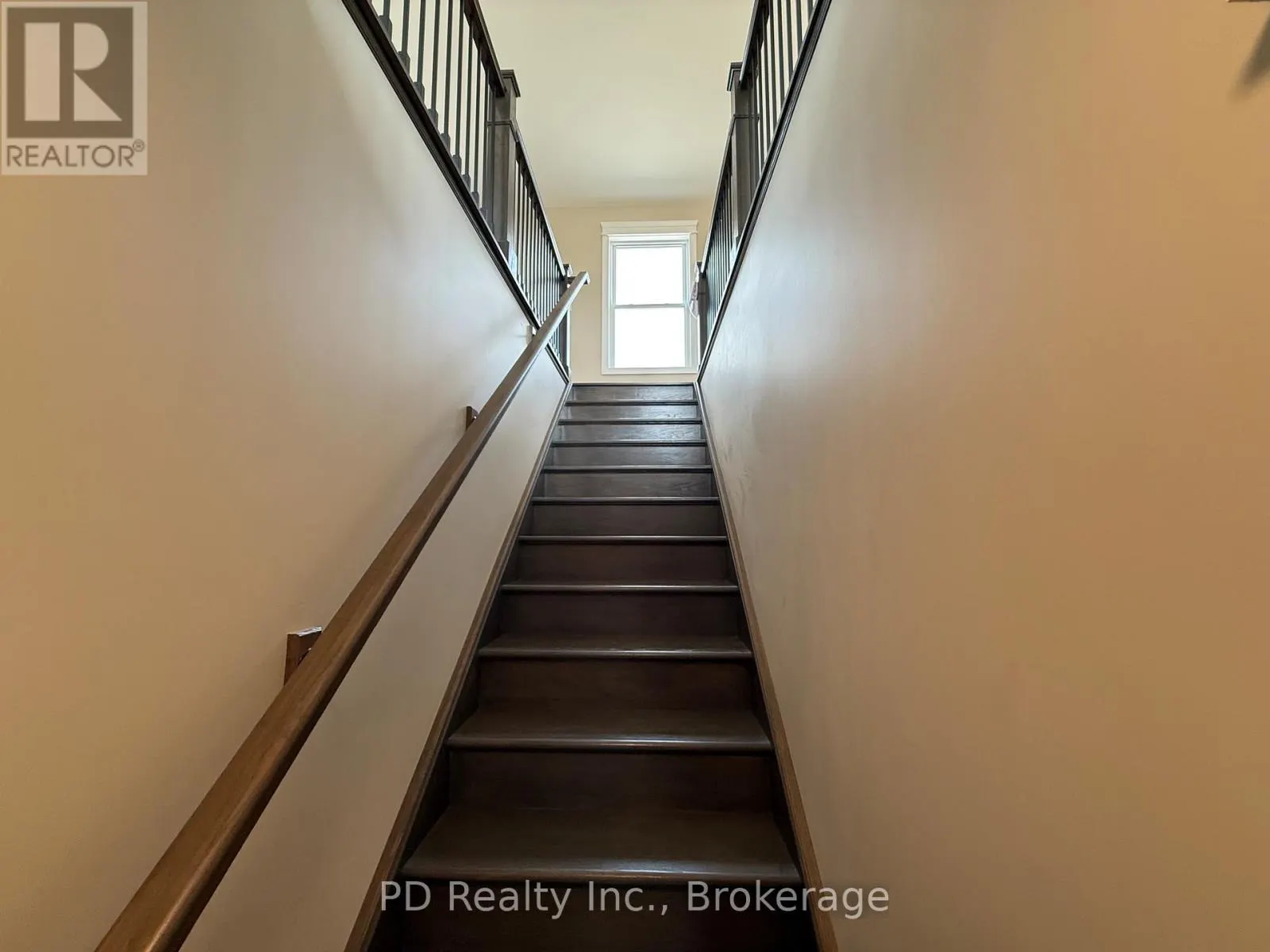 2467 QUEEN MARY STREET