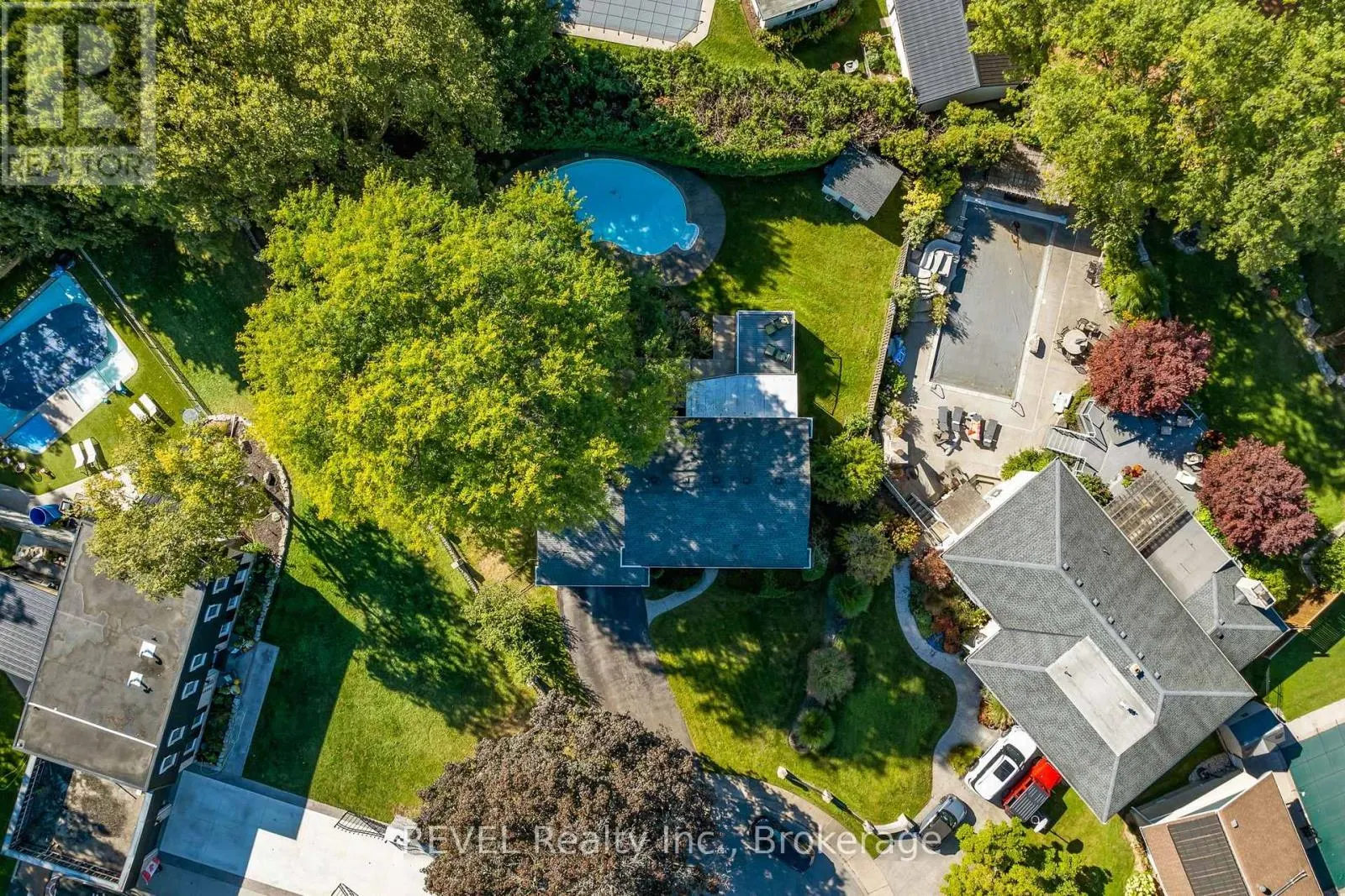 3839 POTTER HEIGHTS