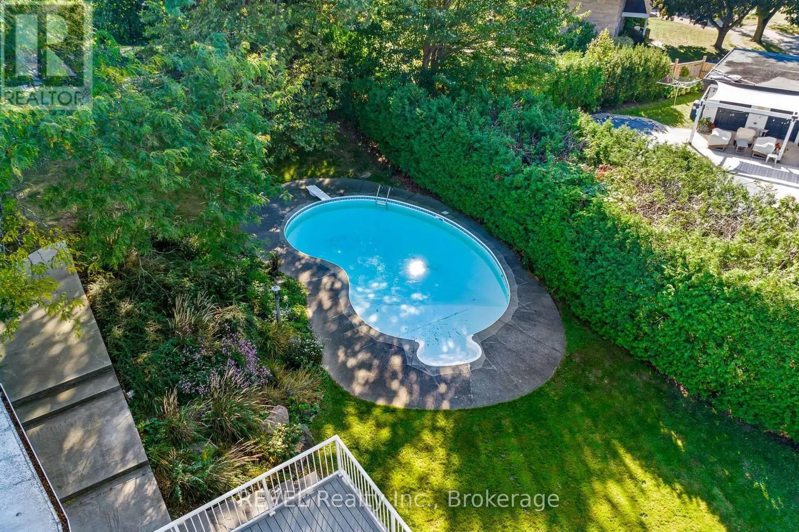 3839 POTTER HEIGHTS