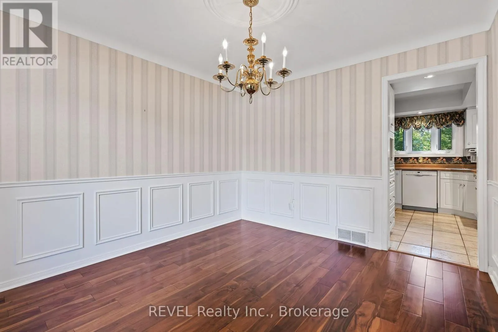 3839 POTTER HEIGHTS